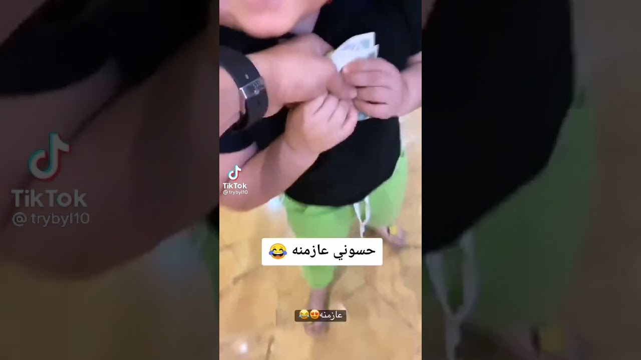 تحشيش حسوني ابو خدود عازمهم على المطعم 😂😂