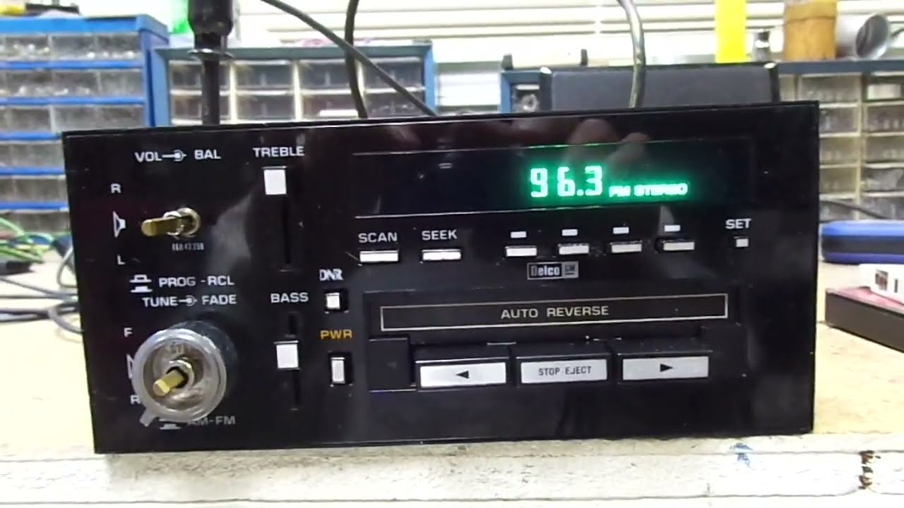 1984-90 Chevrolet Pontiac AM/FM Cassette EQ Radio Stereo Delco 16041264  Part 1