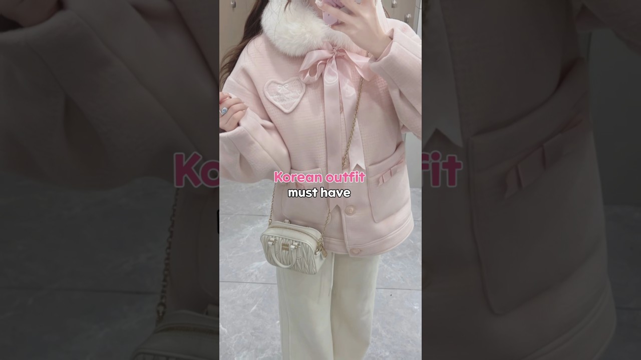Korean outfit must have 🩷🫧💭 #shorts #korean #fashion #musthaves #outfit #koreastyle