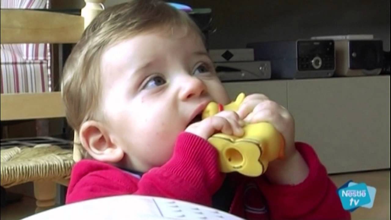 Logros de tu bebé de 6 a 8 meses (etapa 2) - Nestlé y el desarrollo de tu bebé