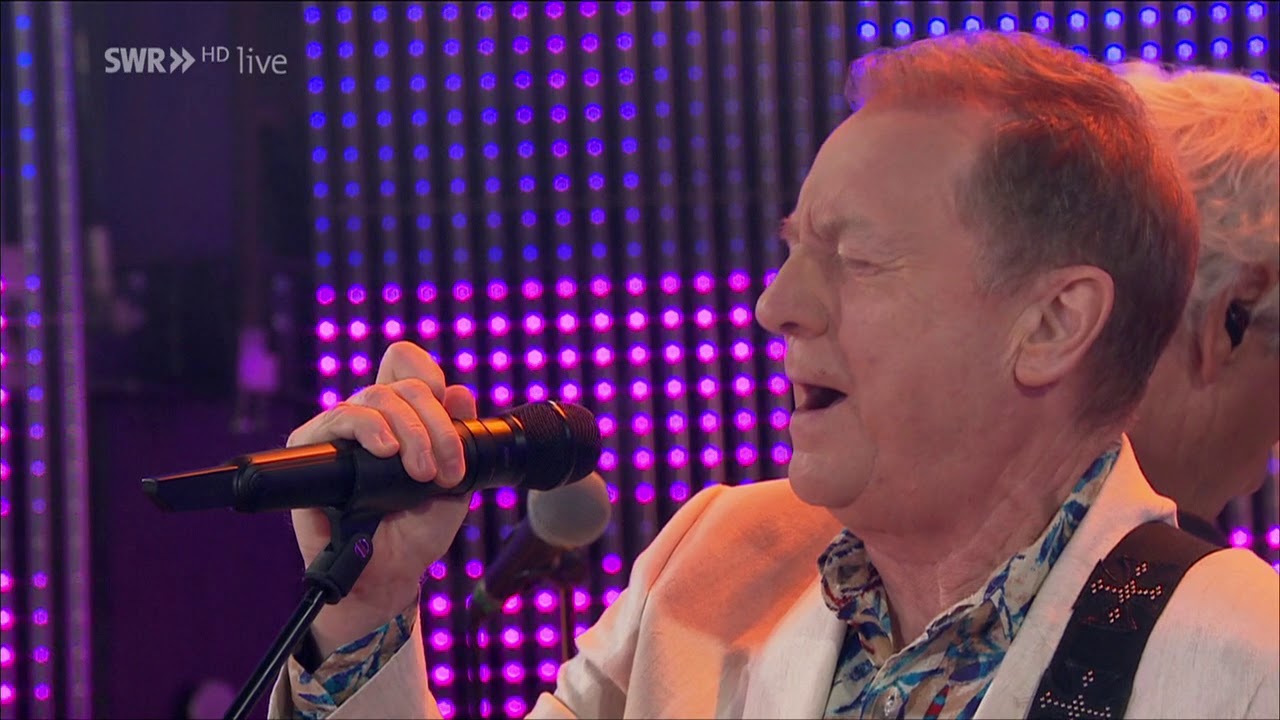 Weltpremiere: John Miles spielt seinen Welthit 