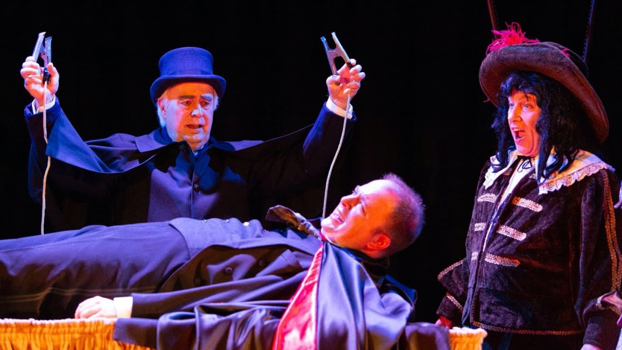 He Yields - Ruddigore / The Witch's Curse (Gilbert & Sullivan) | Ipswich G&S Society 2019