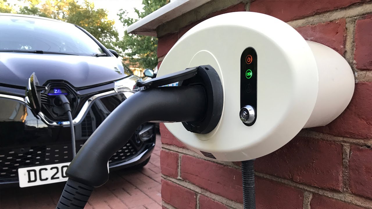 Chargemaster Homecharge 7.4kW 32A | Renault Zoe ZE50