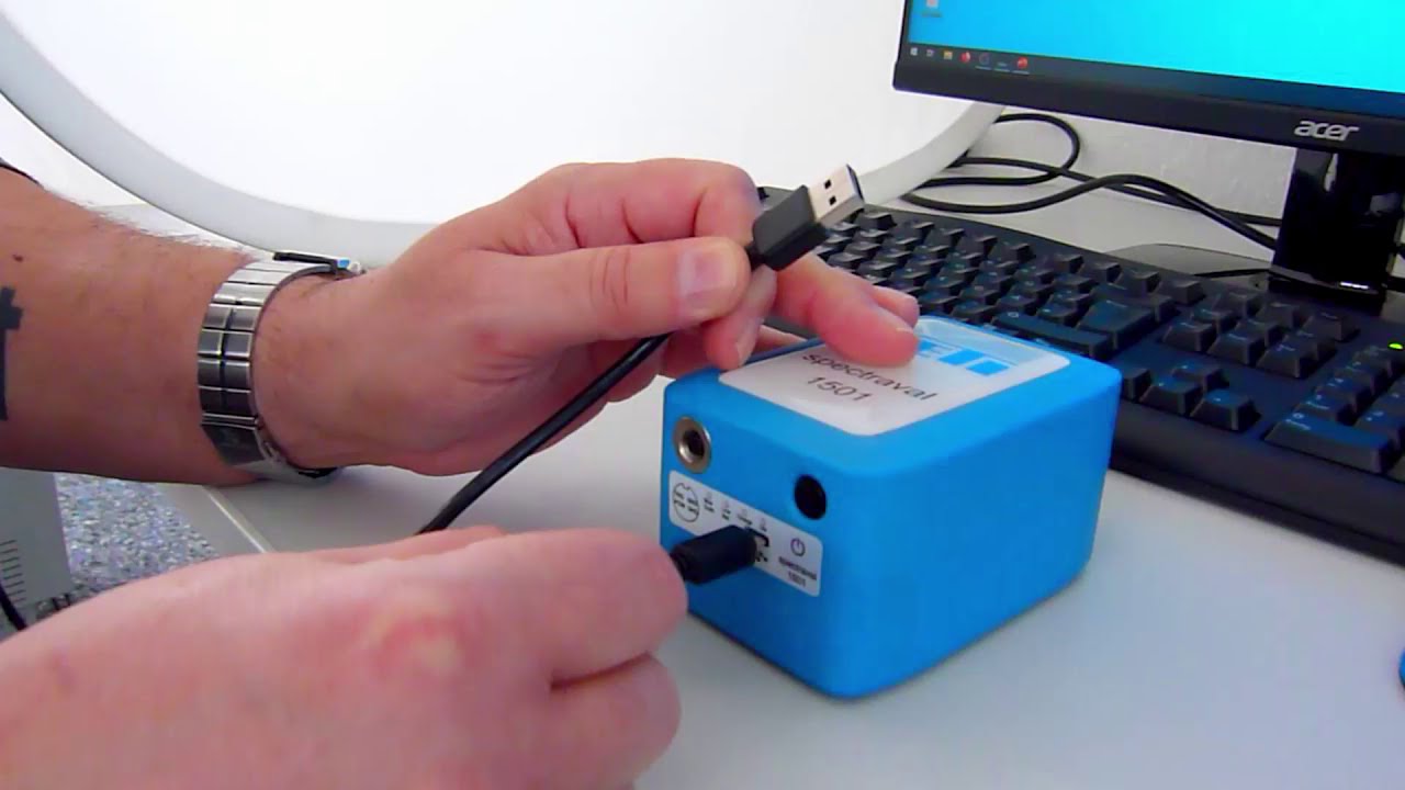 JETI spectraval 1501 spectroradiometer: Installation of hardware