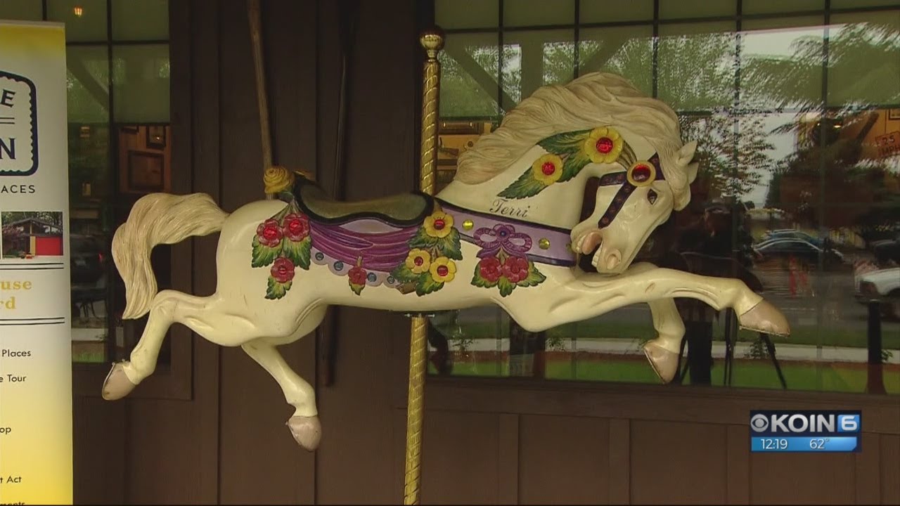 Jantzen Beach Carousel horse now at Cracker Barrel