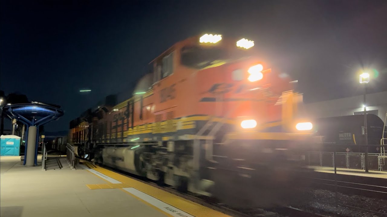 *NEW ANGLES* Amtrak, BNSF, & Metrolink Trains at Corona, CA