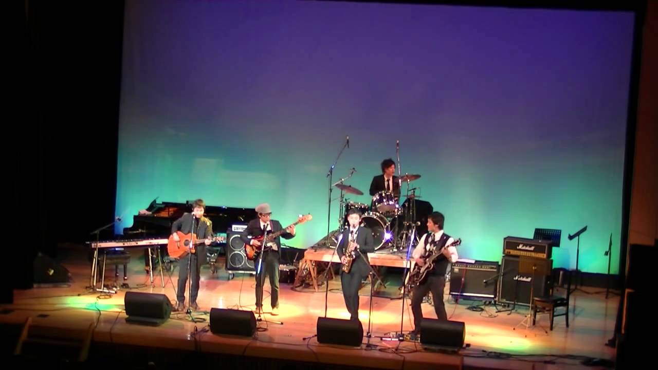 Please Please  Me  / The Naxman