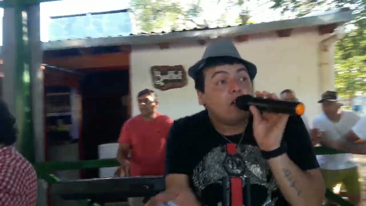 Carlos Daniel y su banda... Camping Uom Villa Mercedes.