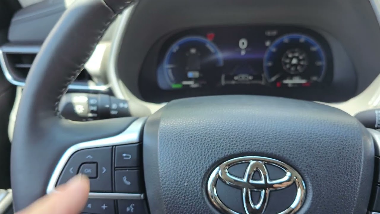 Как сбросить индикатор обслуживания на гибриде Toyota Highlander 2023 года