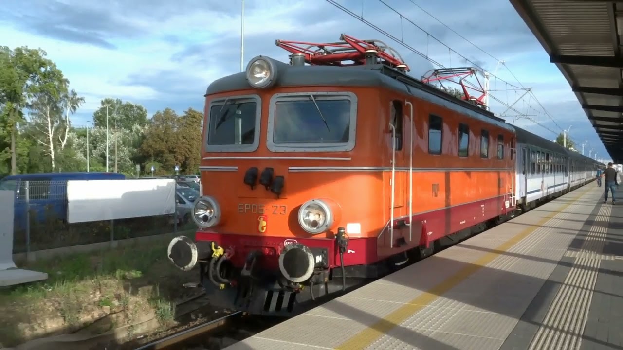Mix zapowiedzi ze stacji Łowicz Główny za pomocą syntezatora IVONA 15.5.2021