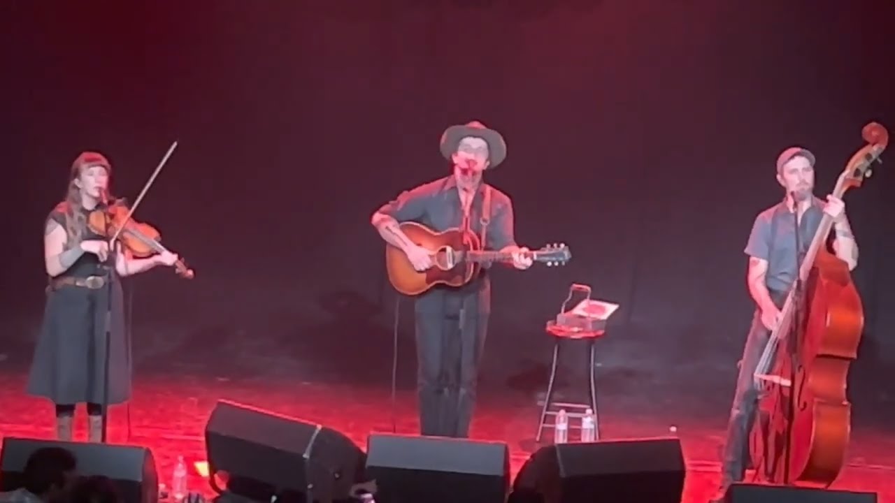 Benjamin Tod w/Lost Dog Street Band full show live @Revolution Hall in Portland Oregon