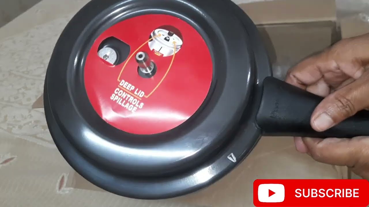 ऑनलाइन मंगाया कुकर सेल पर बहुत बड़ी सेल लगी है जल्दी जल्दी खरीदें कोई भी सामान