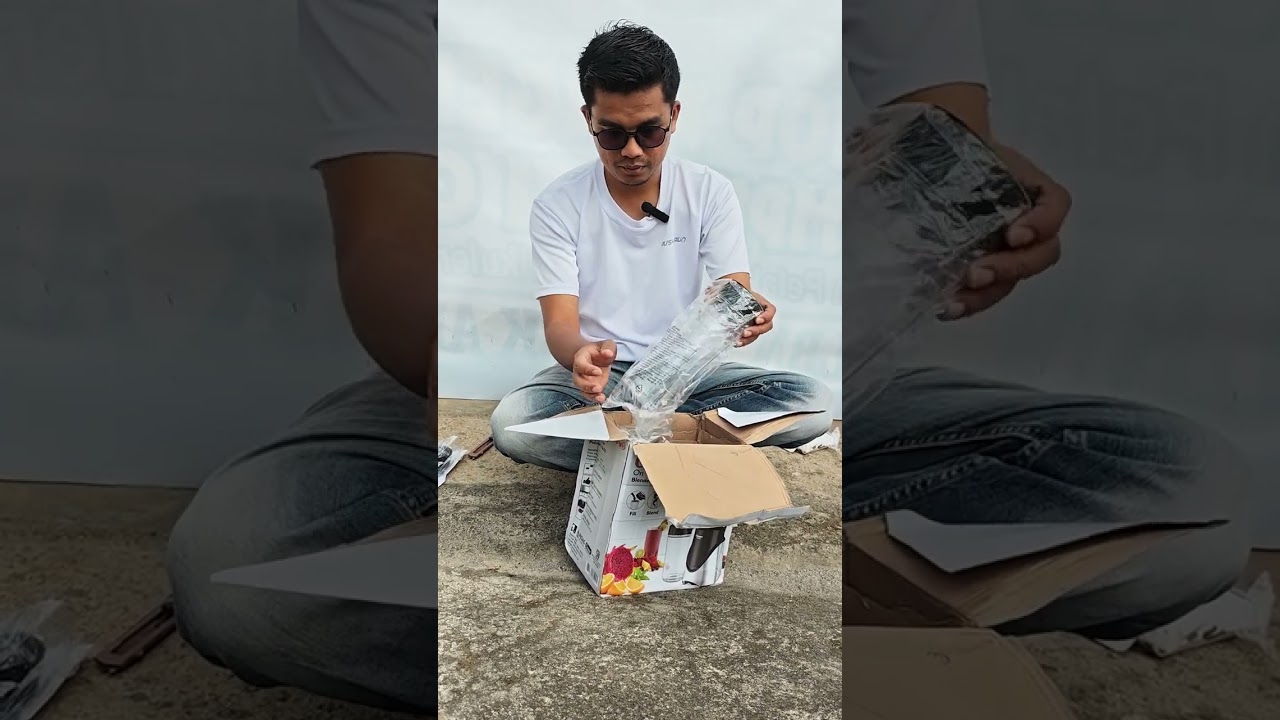 Unboxing Blender Cosmos