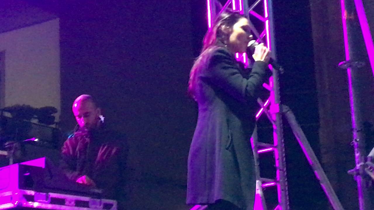 Anna Tatangelo - Doppiamente fragili @ Lesina (FG)