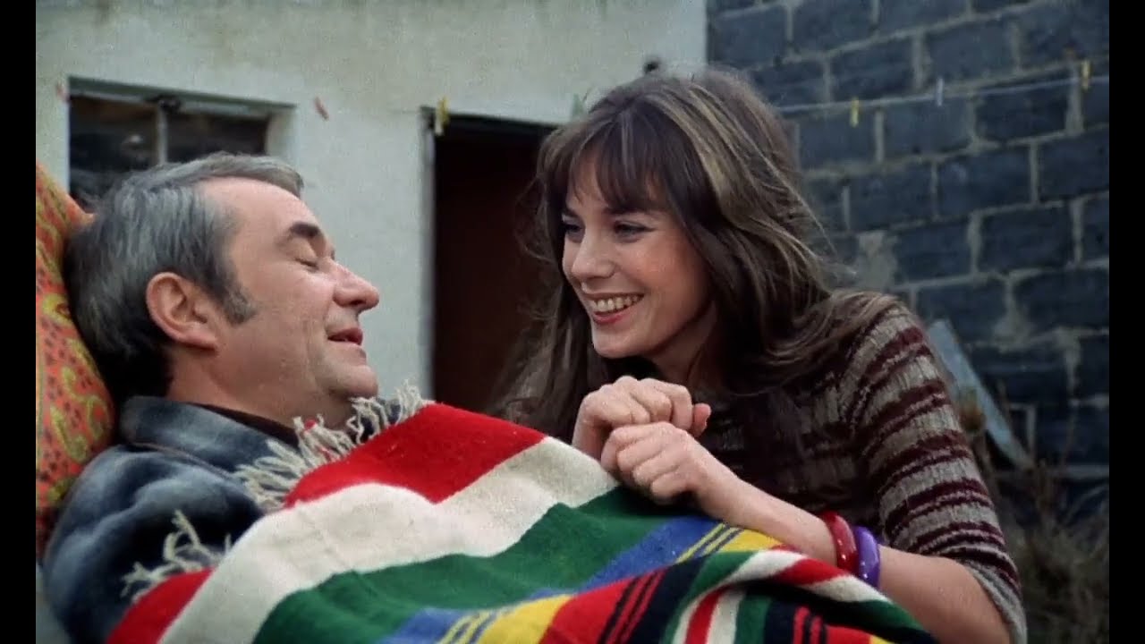 Jean Carmet/jean Rochefort/Jane Birkin - Comment r&eacute;ussir quand on est con et pleurnichard (1974)