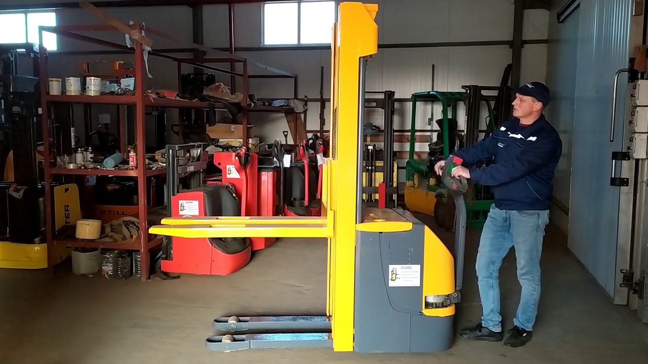 Штабелер електричний Jungheinrich EJC 16 1.6t 5.20m