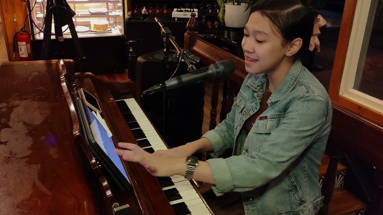 Basil Valdez — You [female version] cover by Aquila Packing at Mario’s Baguio 1971