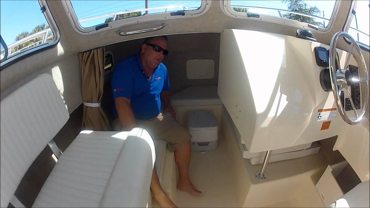 2013 Parker 2120 Sport Cabin Open Back