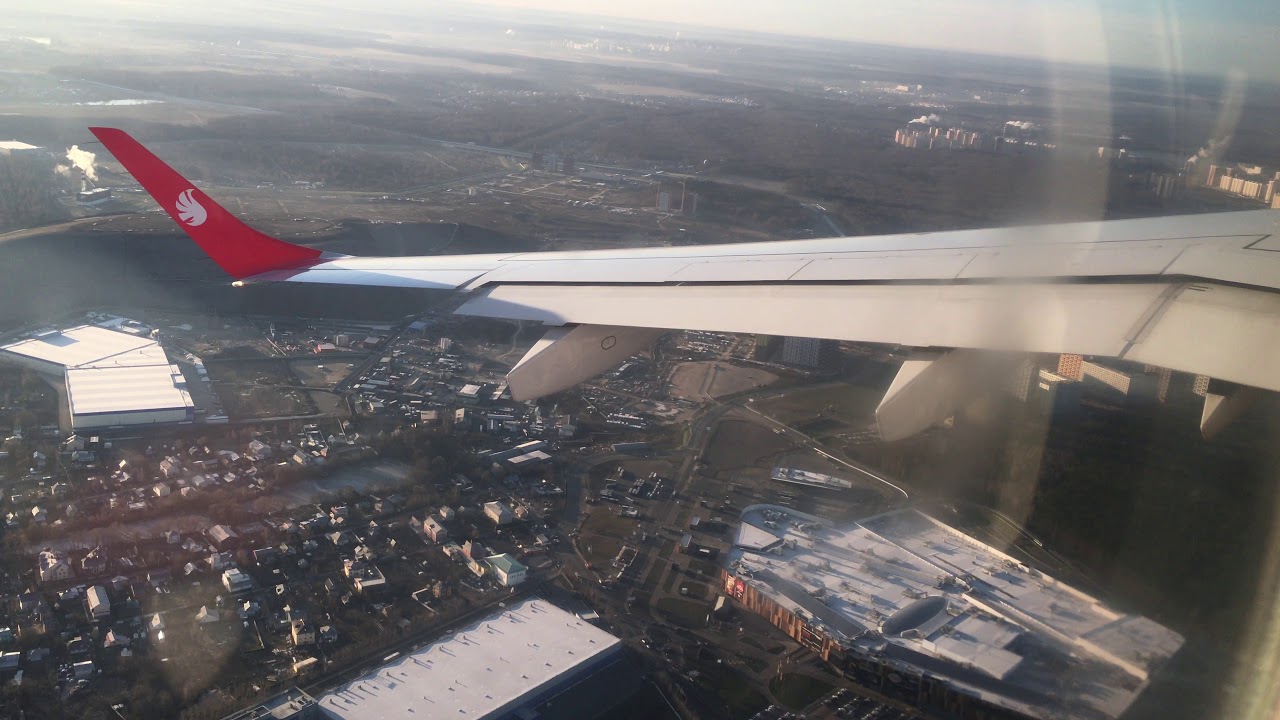 Подлет к Москве и посадка во Внуково - 10 утра 22.11.2019 - 4К