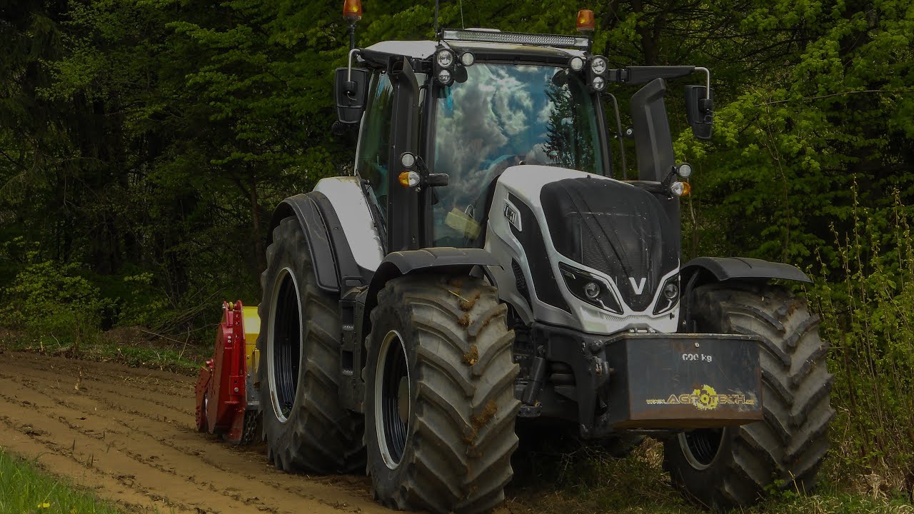 Frézovanie krovín Valtra T234 Direct + Seppi M Starsoil