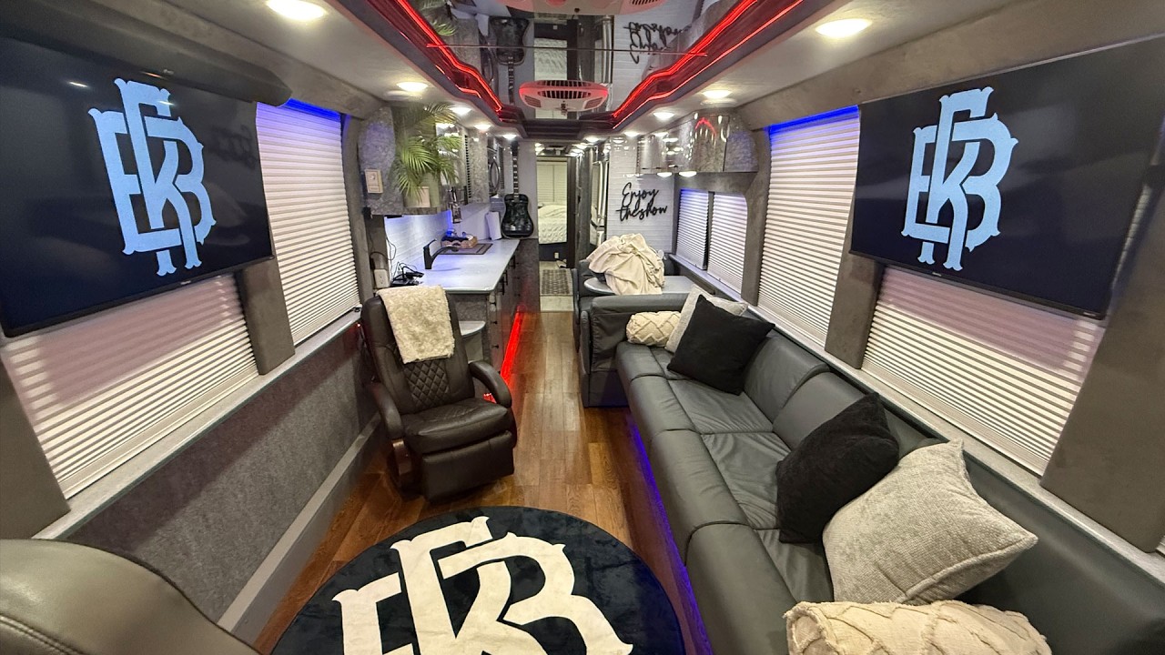 Экскурсия по салону автодома Prevost XL45 Country Coach 1995 года выпуска - ПРОДАЕТСЯ ОТ ВЛАДЕЛЬЦА.