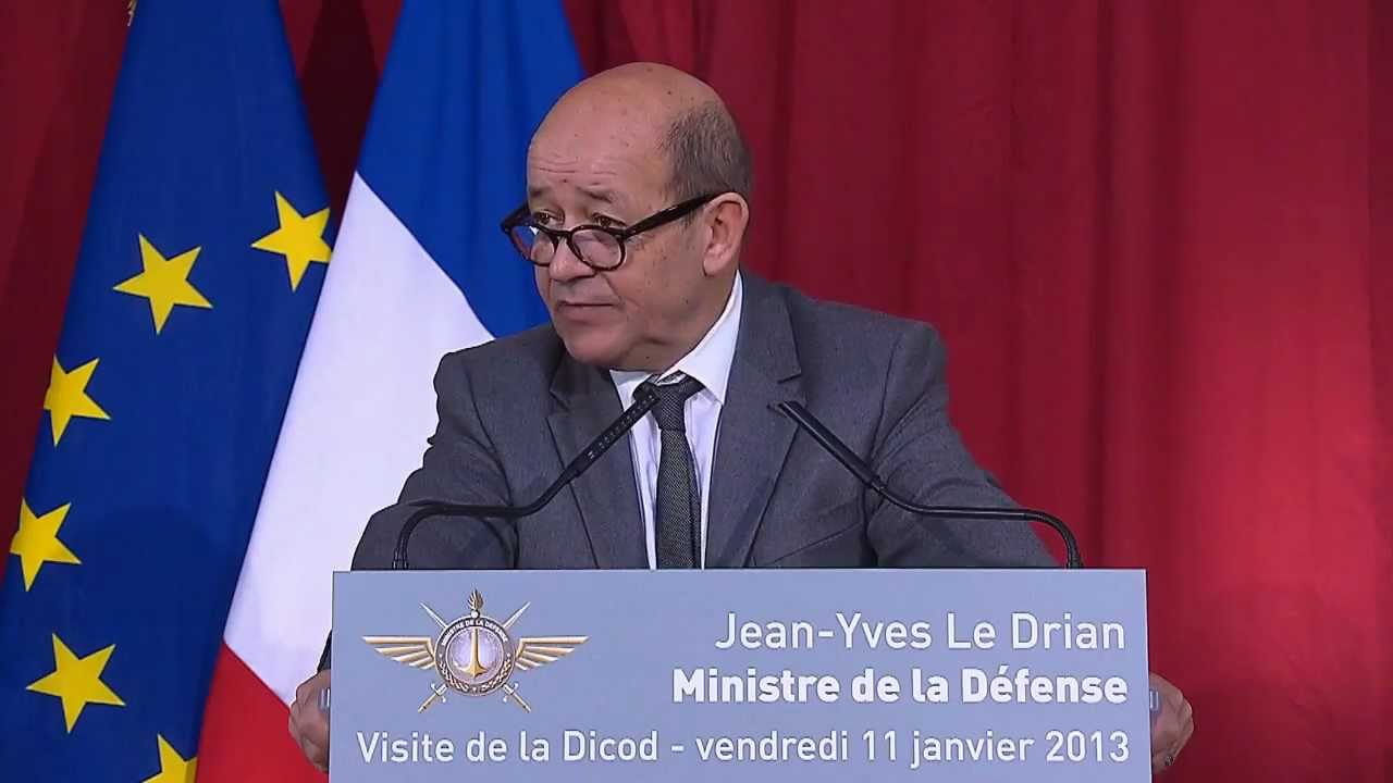 Visite du ministre de la défense à la DICoD