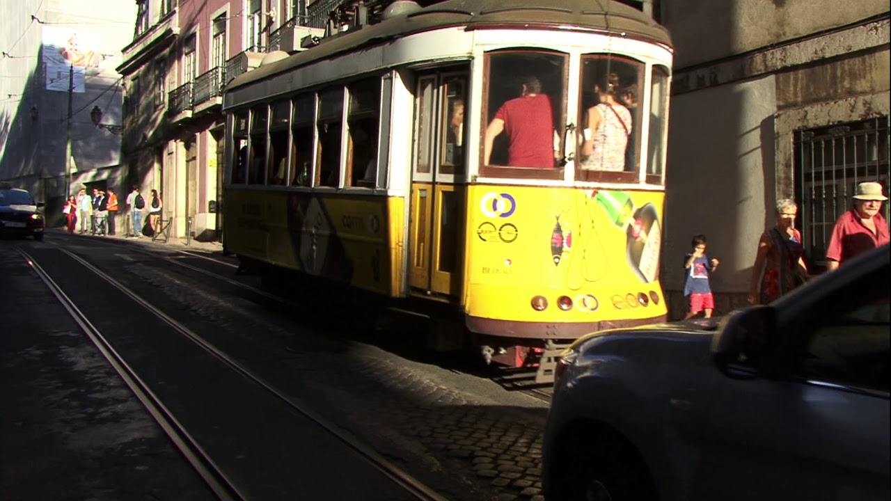 LES TRAMWAYS DU PORTUGAL