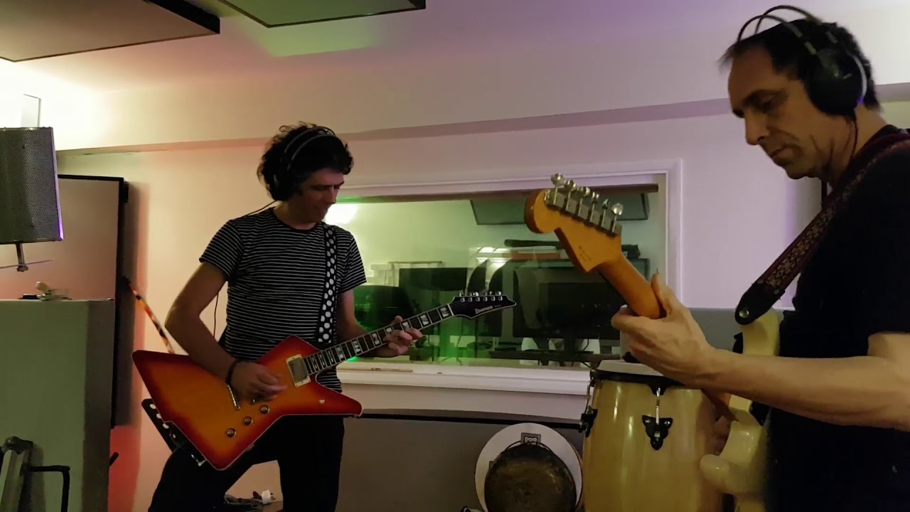 Gong - The Unspeakable Stands Revealed (Phoenix FM session at Studio 6 Music)