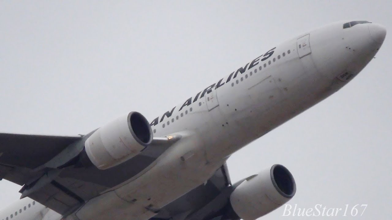 Japan Airlines Boeing 777-200 (JA008D) takeoff from ITM/RJOO (Osaka - Itami) RWY 32L