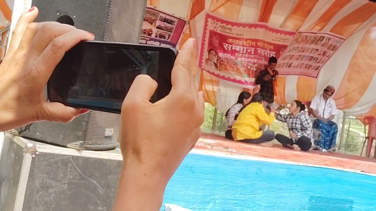 अन्तर्राष्ट्रीय महिला दिवस पर नशा मुक्ति  पर नाटक और भाषण 🤗🤗👈