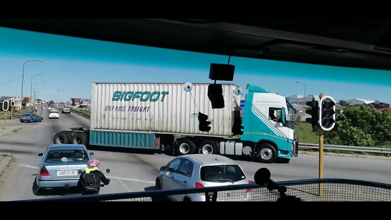 из Уитенхаге в Порт-Элизабет 🚛🇿🇦 #WLMF