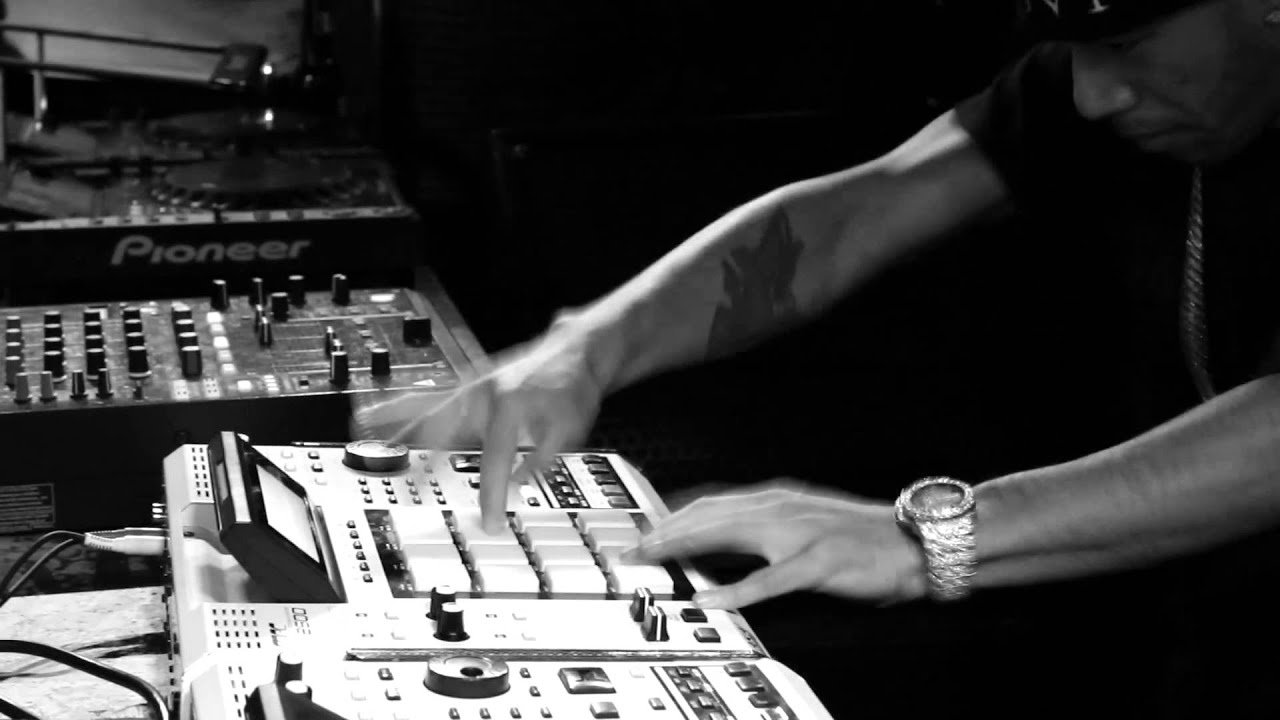 araabMuzik @ The Hoxton Toronto November 23, 2012