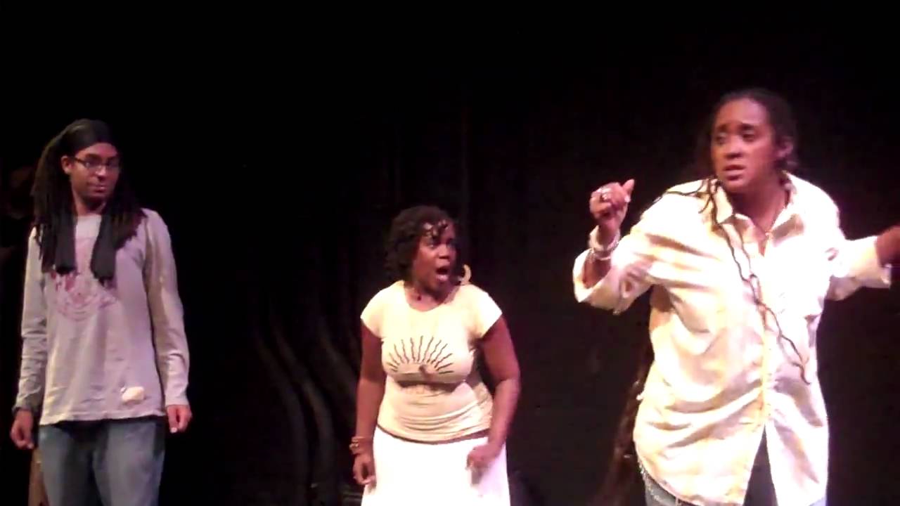 Theresa Davis, AP Smith, and Darnell Fine perform 