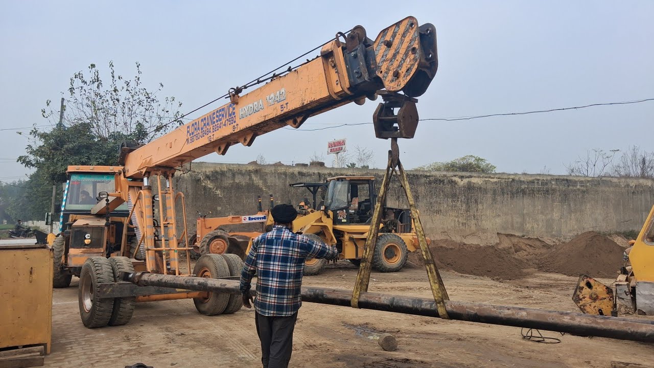 Crane के Boom 💥 Cylinder को फिट करने की full live video 
