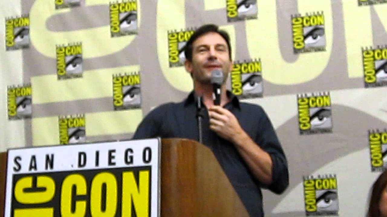 JASON ISAACS AT HARRY POTTER FANDOM PANEL - COMIC CON 2011
