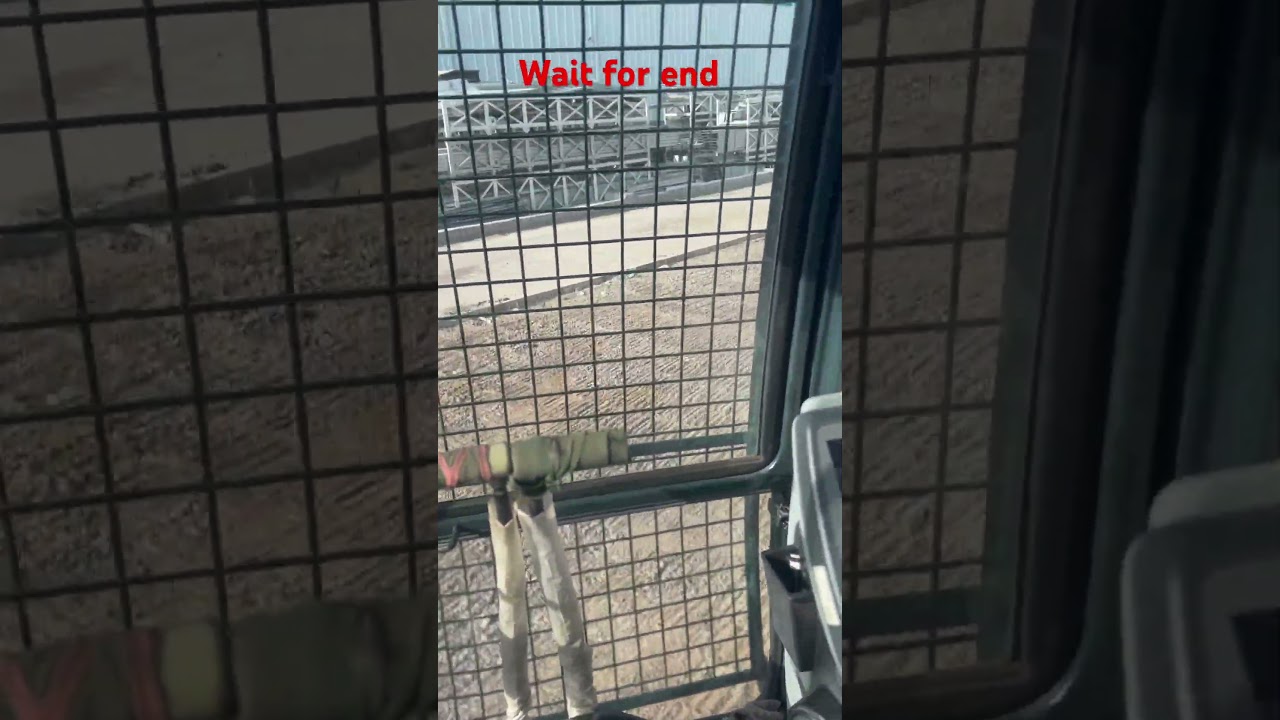 World most famous machine Hyundai R210 excavator sauthkorea company level and coatings 