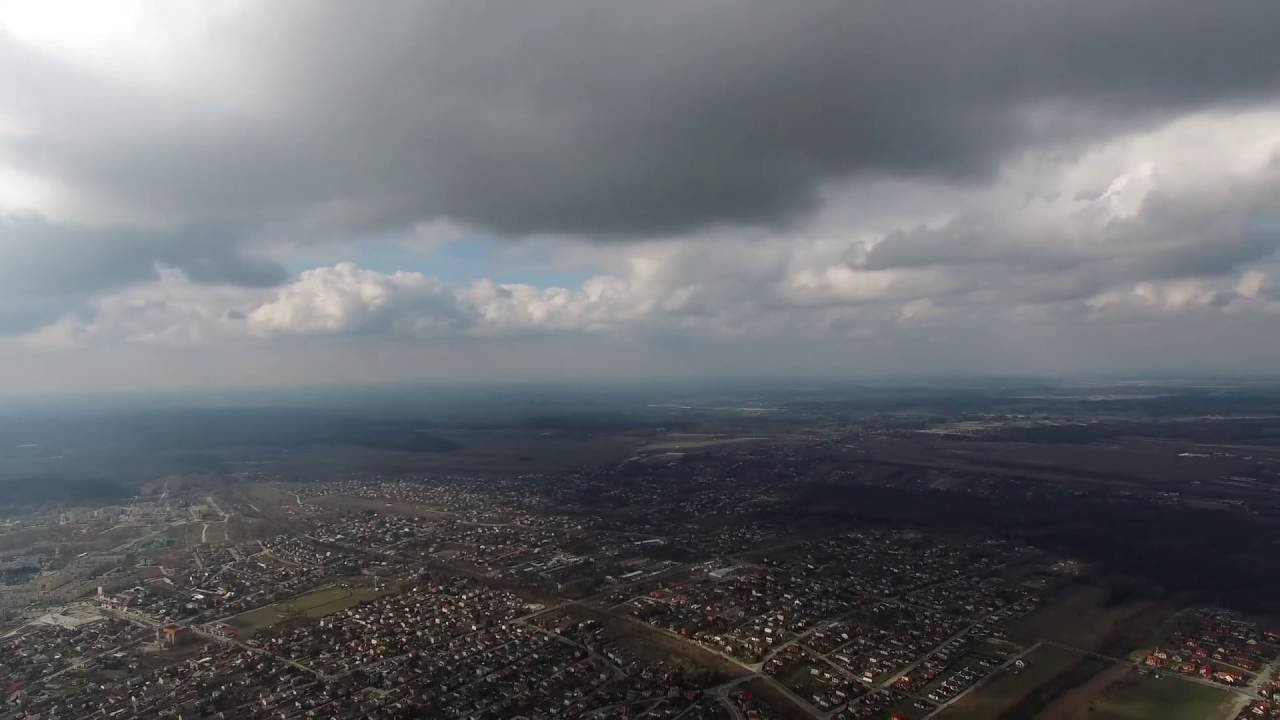 Zgierz (część II) lot drona nad miastem 2016 - ustaw najlepszą jakość