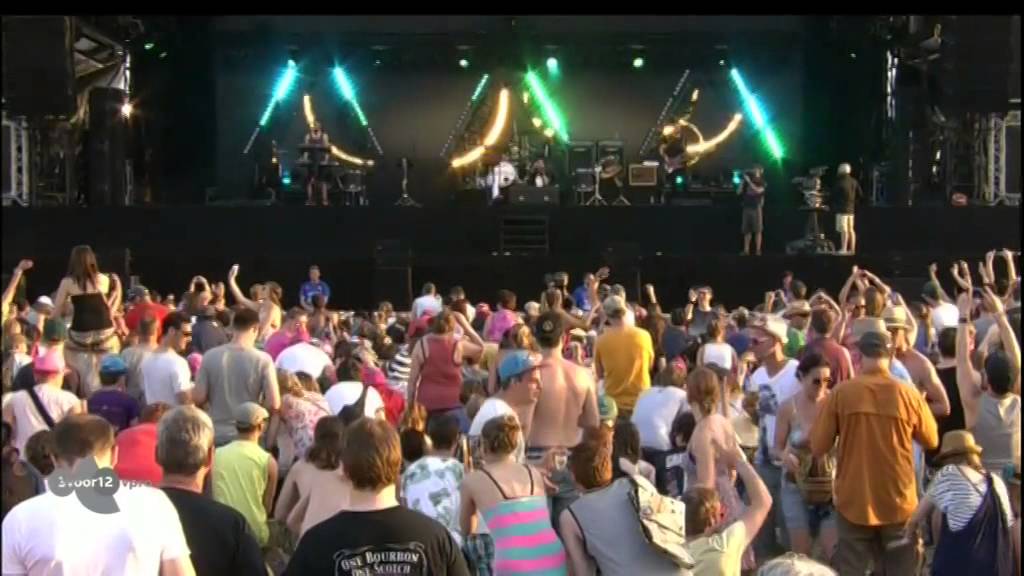 Bastille - Of The Night live op Pinkpop 2014
