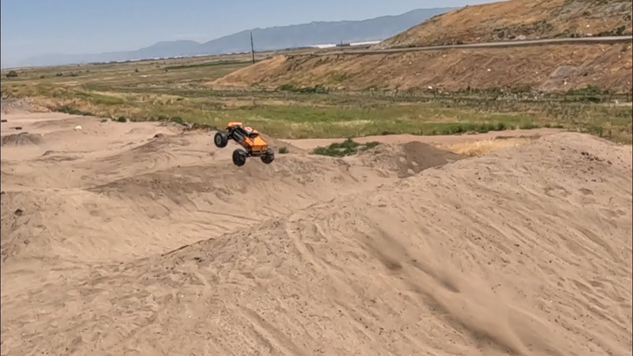 WASTELAND BASH TMAXX SAVAGE25 SAVAGE XLGT-6