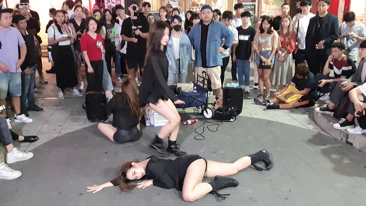 클락(CLOCK-홍정인(HongJungIn))/ 달리(Dally)-효린(Hyolyn) 20190830 홍대(Hongdae) Busking