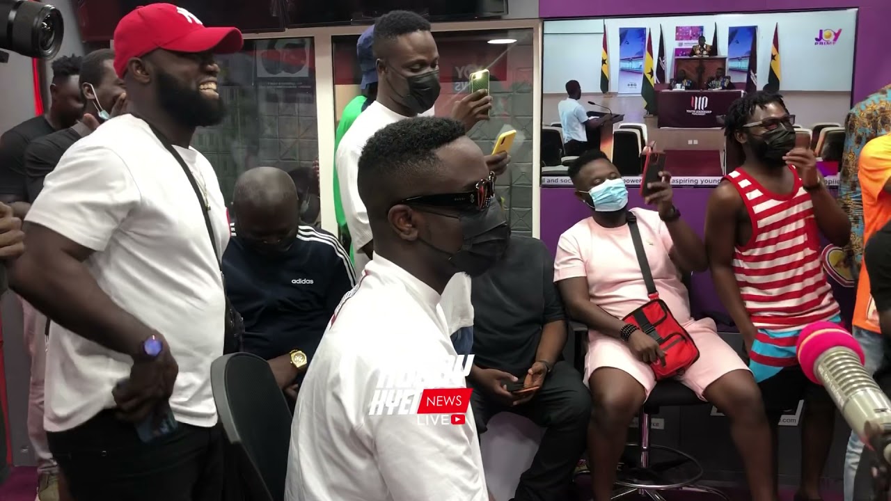 The Crying and dancing moments of baby joe + Sarkodie couldn't stand it 😂