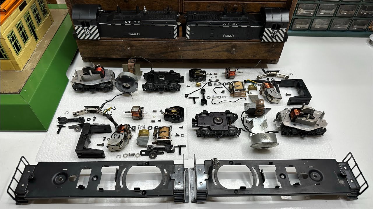 Complete Breakdown & Rebuild of Postwar Lionel’s 616 & 617 NW-2 Switchers