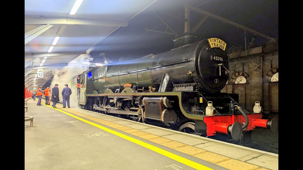 TWO tours in 5 minutes!!!! 45596 'Bahamas' returns from Blackpool Illuminations!! Crewe16th Nov 2024