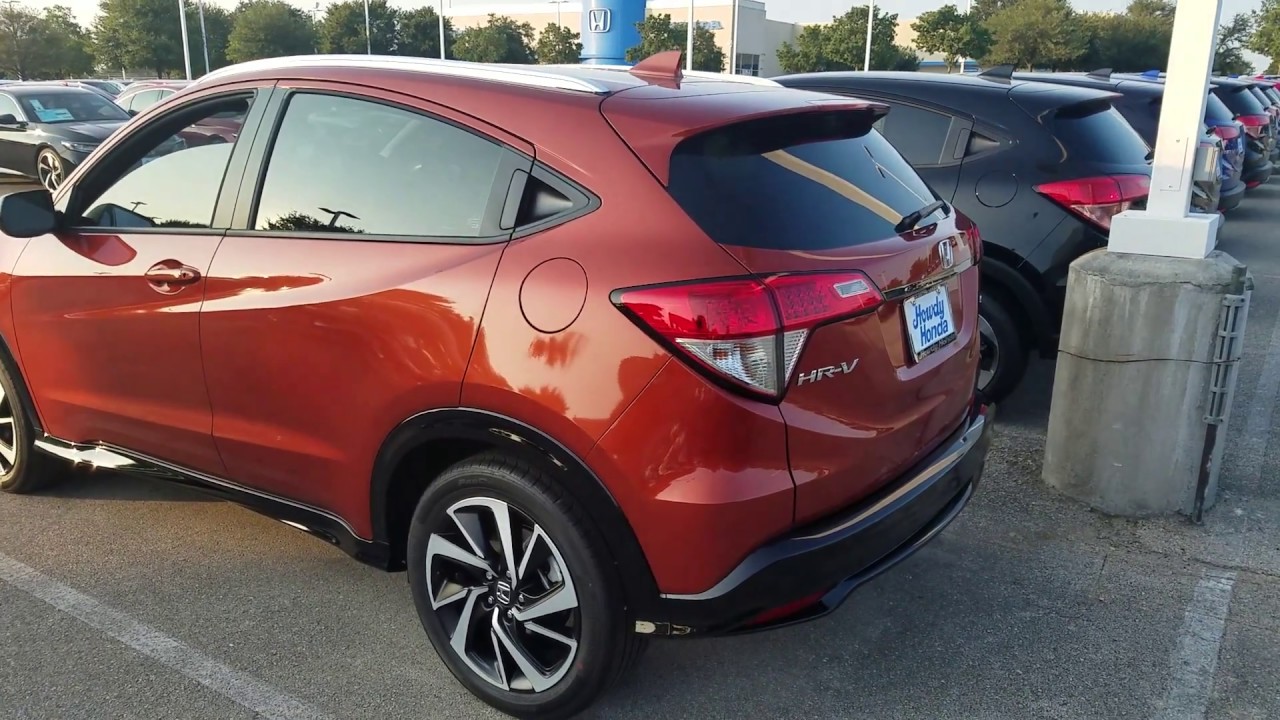 Краткий обзор Honda HR-V Sport 2019 года