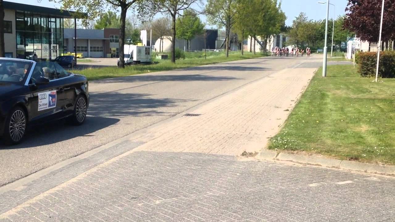 Paasronde Tiel Categorie 5 20-04-'14