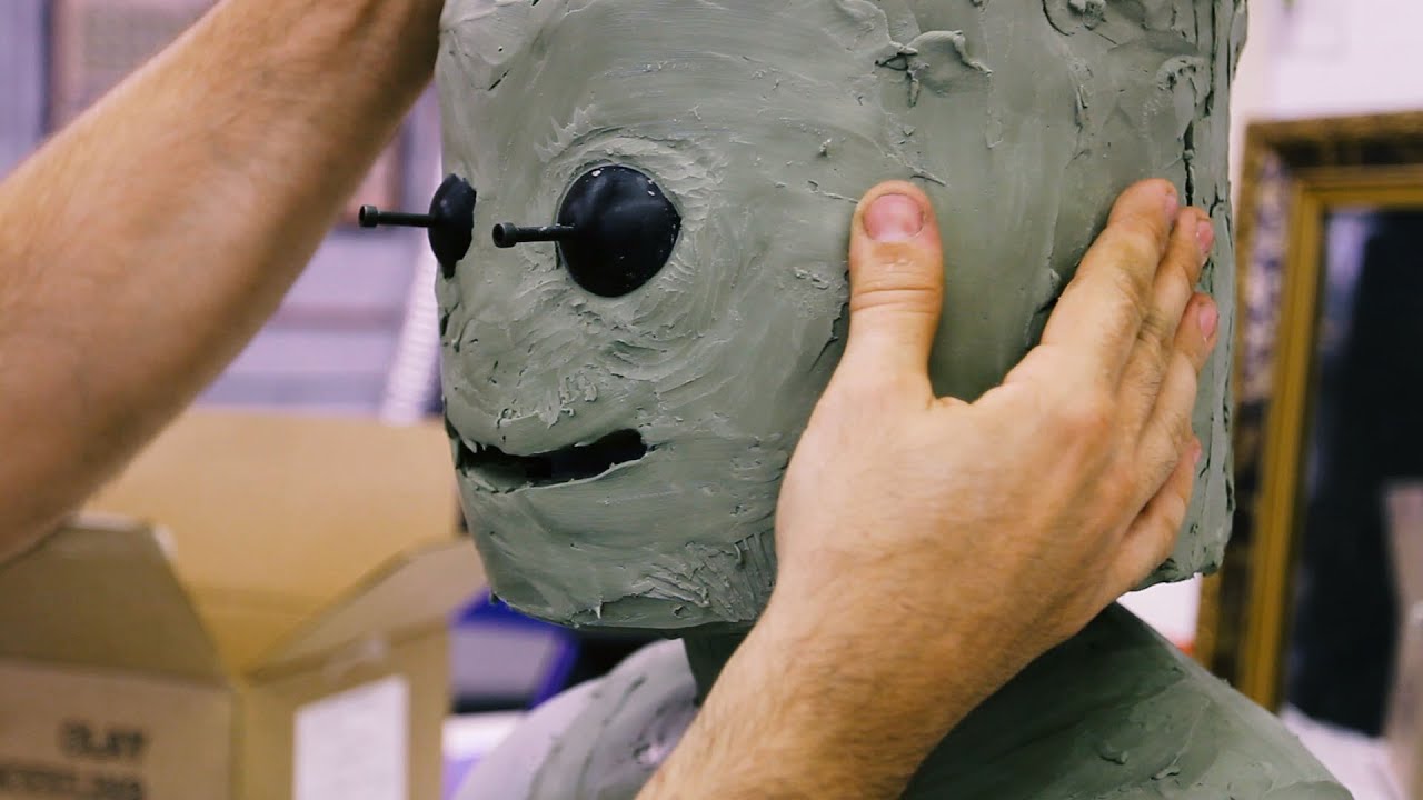 Sculpting a Realistic LEGO Cosplay Mask!