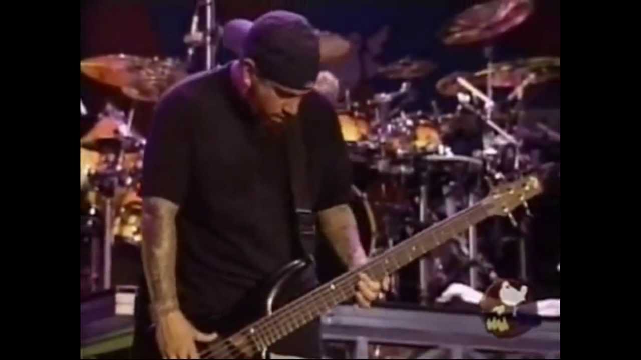Korn's Fieldy Being Awesome at Bass [HD 1080p]