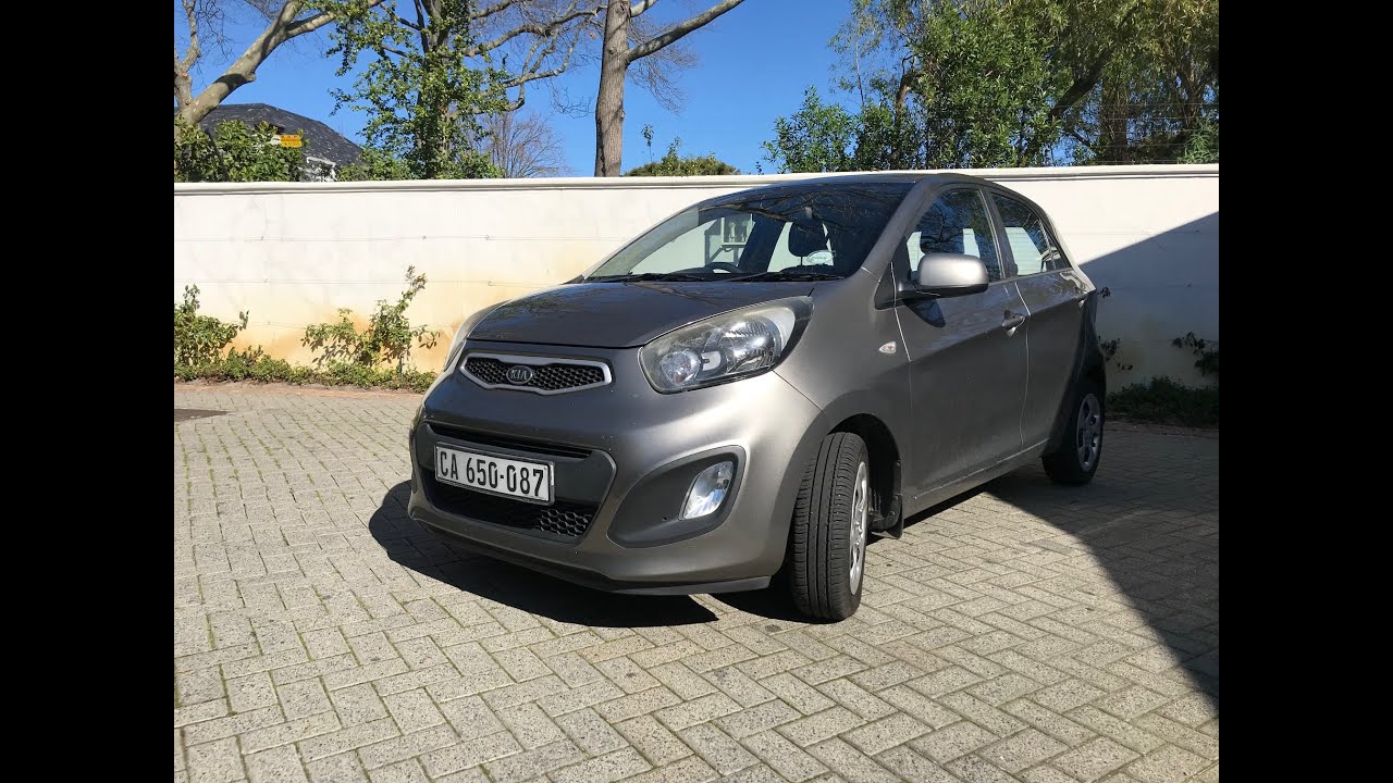 Small car smart: Kia Picanto 2011 1.0LX