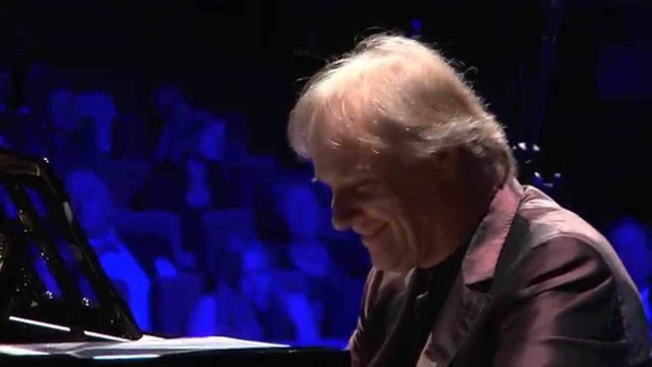 Richard Clayderman before concert in Prague 2013,  ANT. PETROF 275