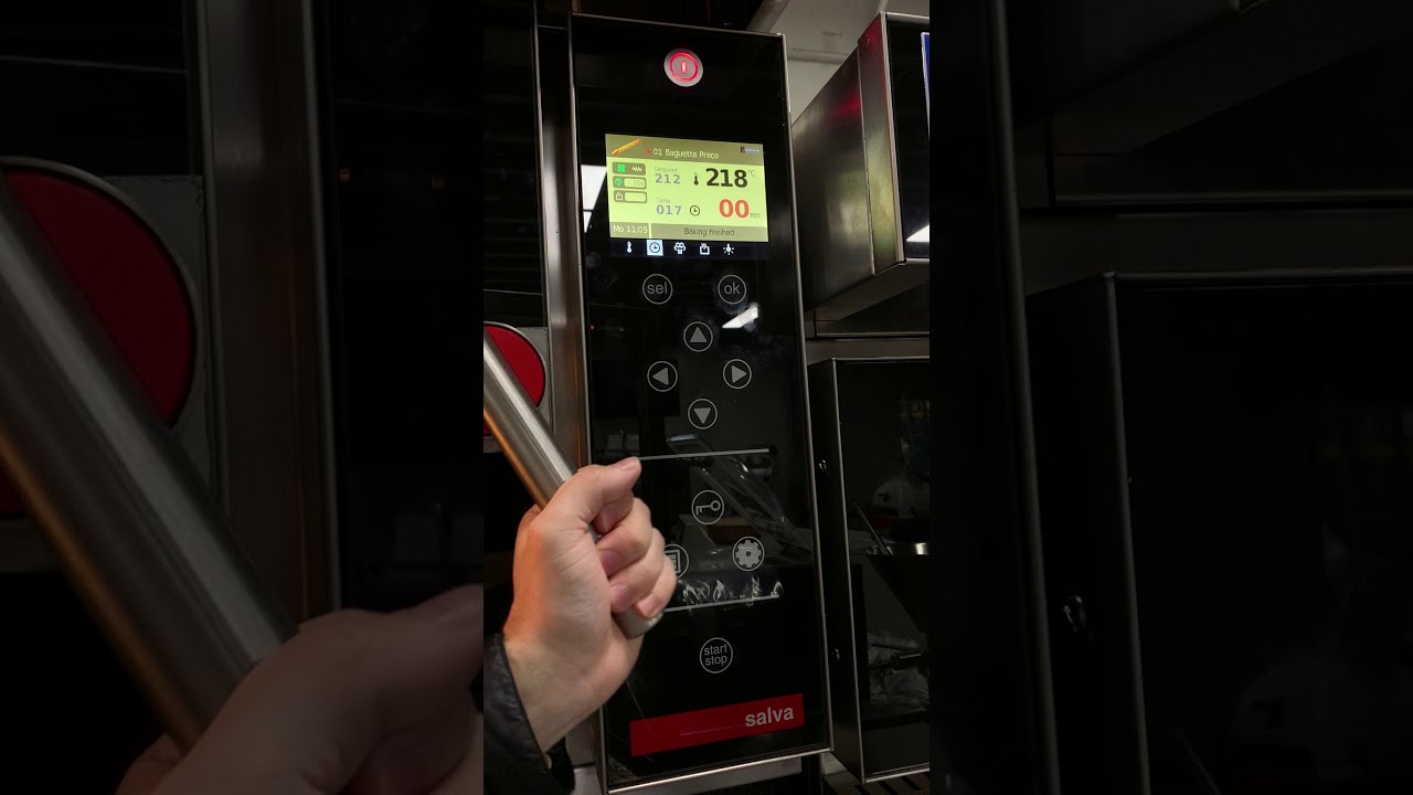 Salva Kwik Co Convection Oven Premium Control Panel - Starting a program